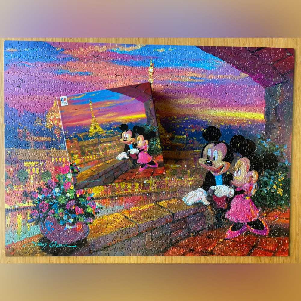 Sunset in Paris Mickey and Minnie puzzle